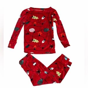 Cat & Jack Red Holiday Pajama Set - super soft!